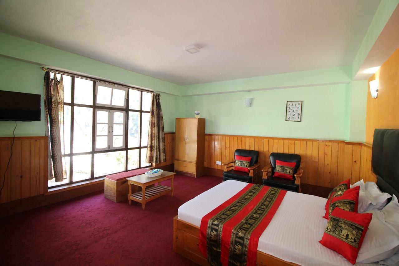 Delight Royal Lachung Exterior foto